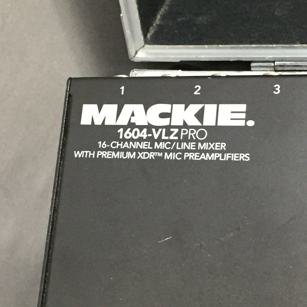 f146*160 [ present condition goods ] MACKIE 1604-VLZ PRO Mackie analog mixer hard case attaching 