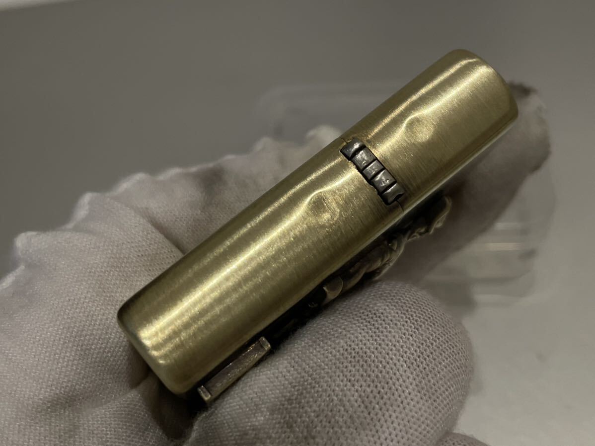 1円 ZIPPO ライター マルボロ Marlboroジッポ Zippoオイルライター真鍮製 中古品 喫煙グッズ ジッポー 火花確認済R67548_画像5