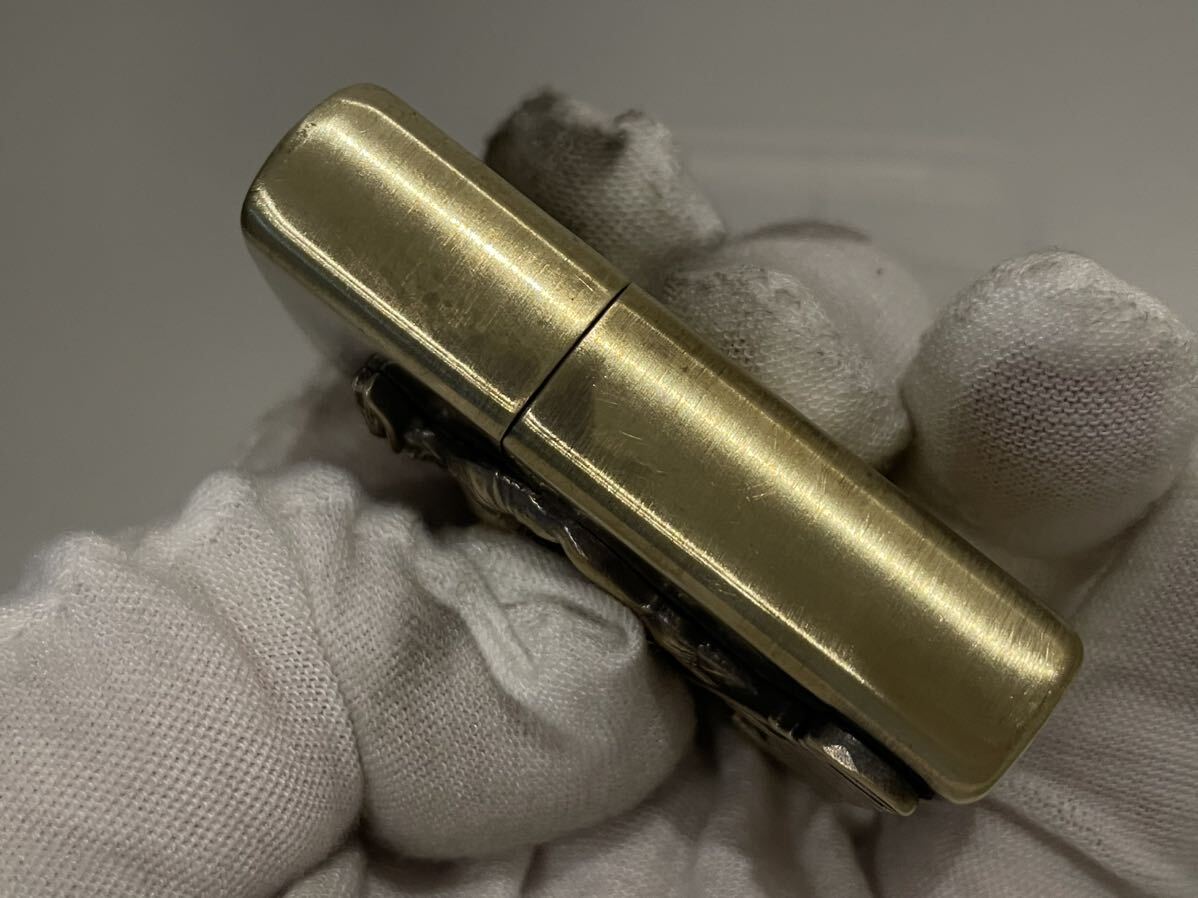 1円 ZIPPO ライター マルボロ Marlboroジッポ Zippoオイルライター真鍮製 中古品 喫煙グッズ ジッポー 火花確認済R67548_画像6