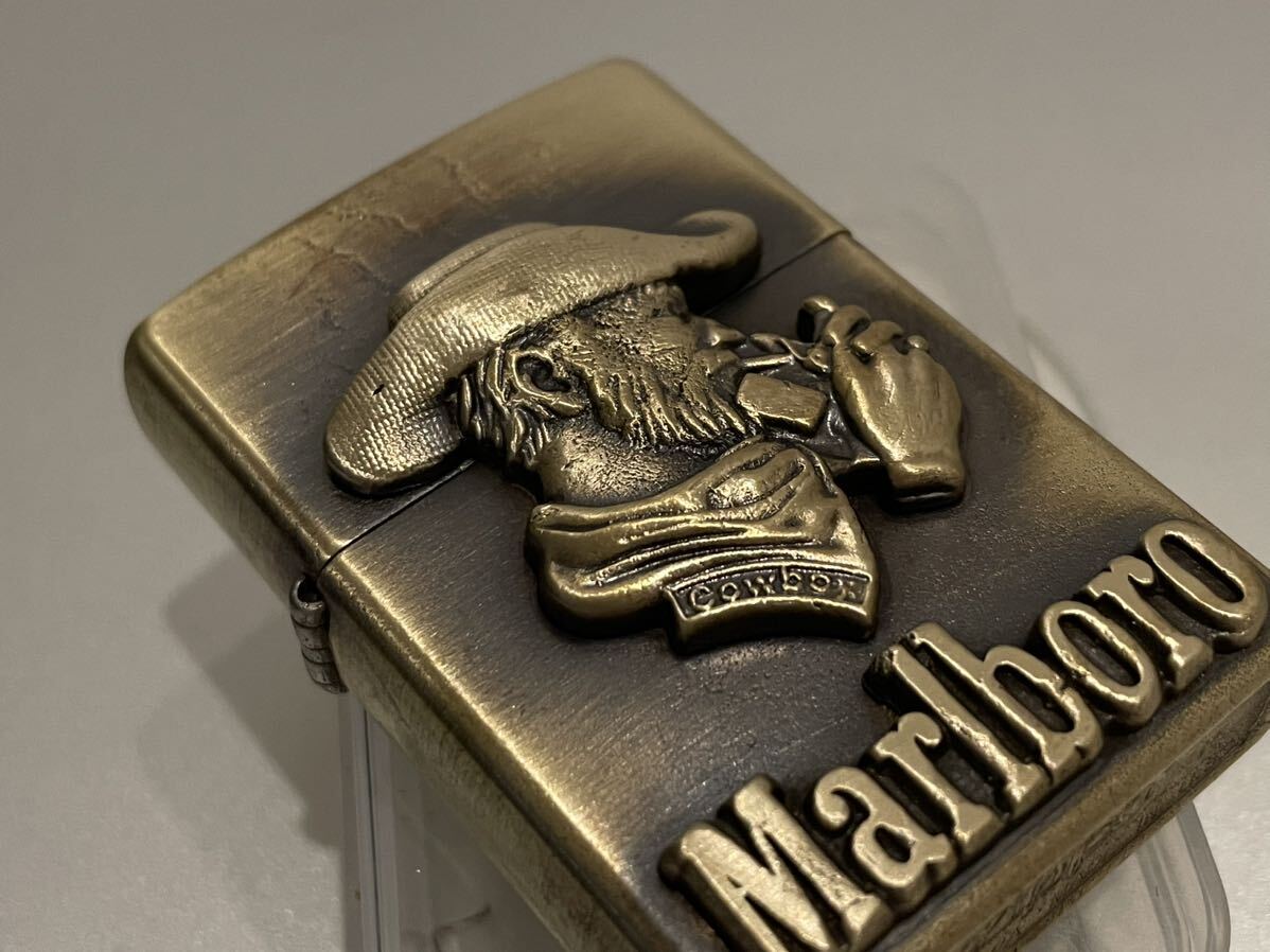 1円 ZIPPO ライター マルボロ Marlboroジッポ Zippoオイルライター真鍮製 中古品 喫煙グッズ ジッポー 火花確認済R67549の画像8