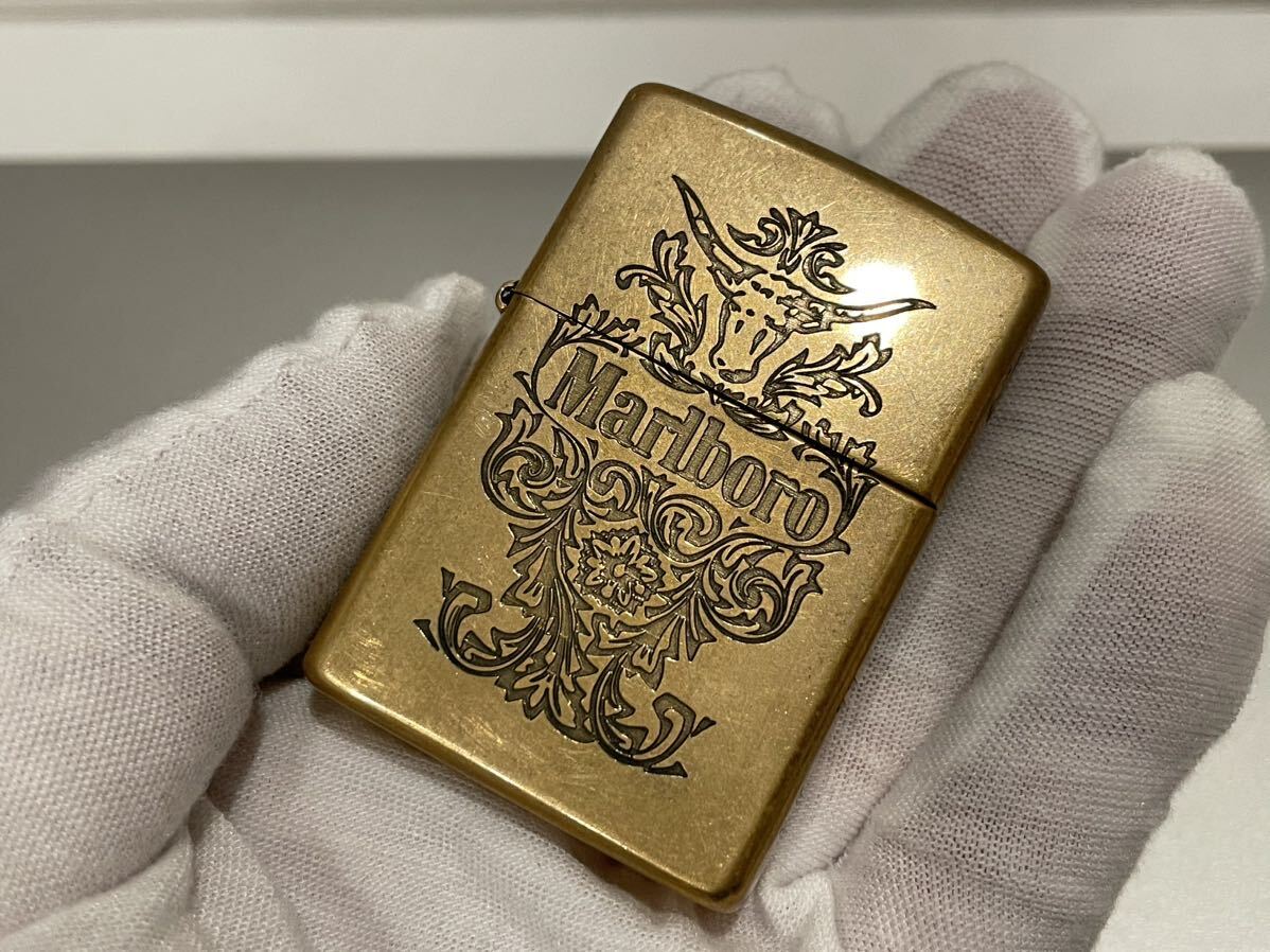 1円 ZIPPO ライター マルボロ Marlboroジッポ Zippoオイルライター真鍮製 中古品 喫煙グッズ ジッポー 火花確認済R67582_画像3