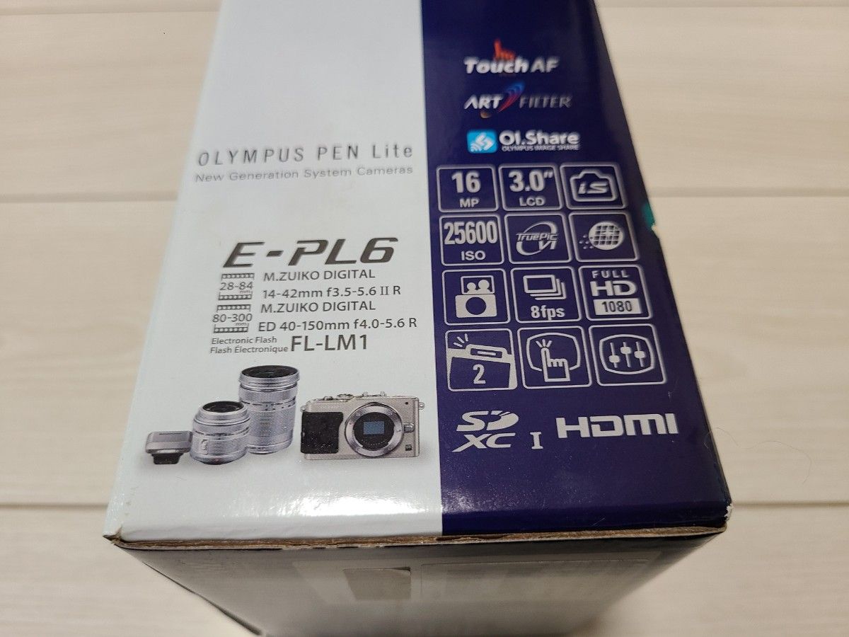 【中古】OLYMPUS PEN Lite E-PL6 ダブルズームキット ホワイト