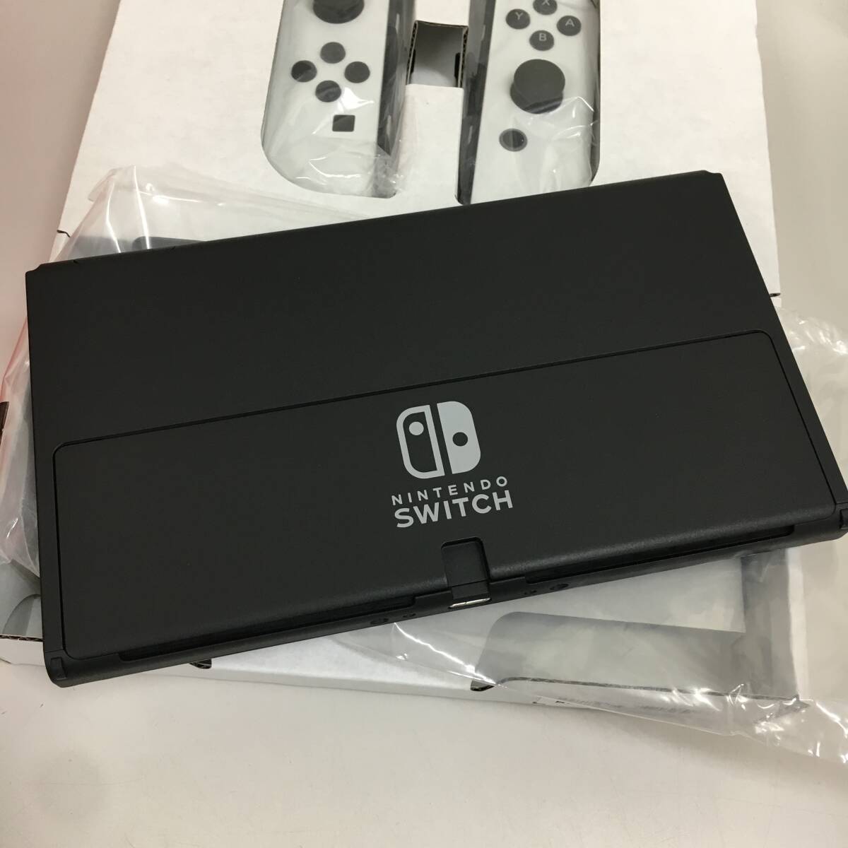 Nintendo Switch 有機ELモデル 本体 ホワイト ニンテンドースイッチ 任天堂 中古現状販売品 管理Bの画像6