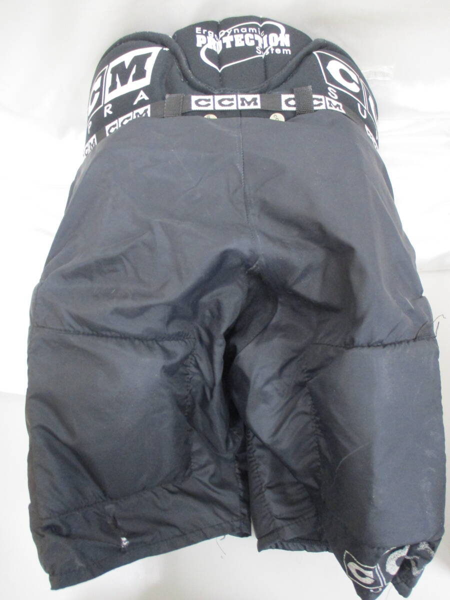 CCM Youth Ice Hockey Pants Size Small アイスホッケー パンツ Sサイズ All Black Unisex With Pads_画像1