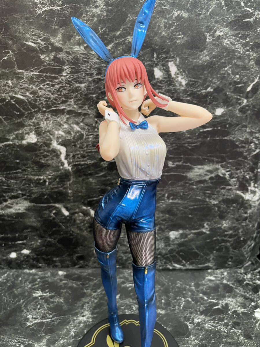 チェンソーマン　マキマ Bicute Bunnies Figure バニー　フィギュア　 リペイント　メタリック塗装　再塗装 ブルー　_画像2