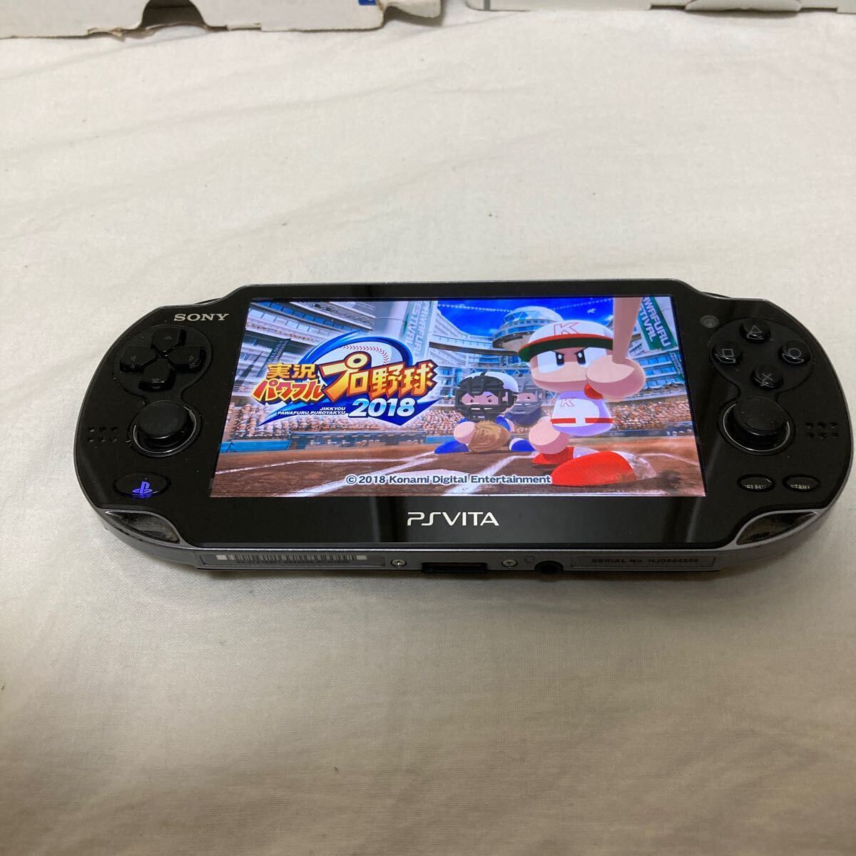 PS Vita 5台セットPCH-2000 4台 PCH-1000 1台 起動確認済の画像6