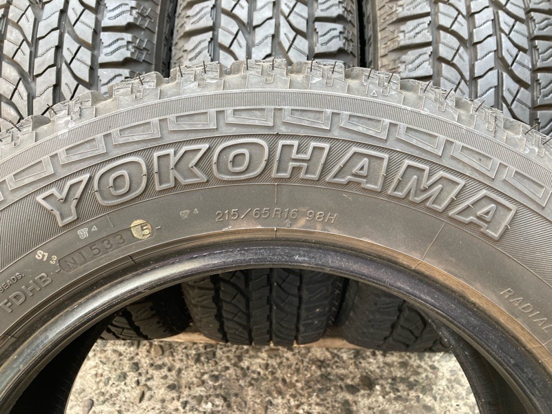 バリ山!215/65R16 4本 ヨコハマ ジオランダーA/T-Sの画像8