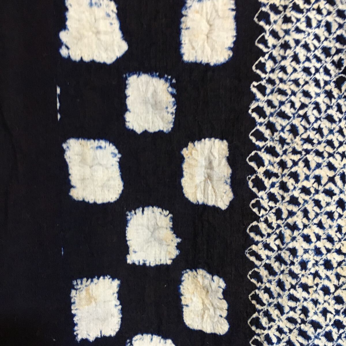 浴衣 女性和装 絞り柄 綿 和服 夏用着物 紺地 紺色 シミあり の画像3