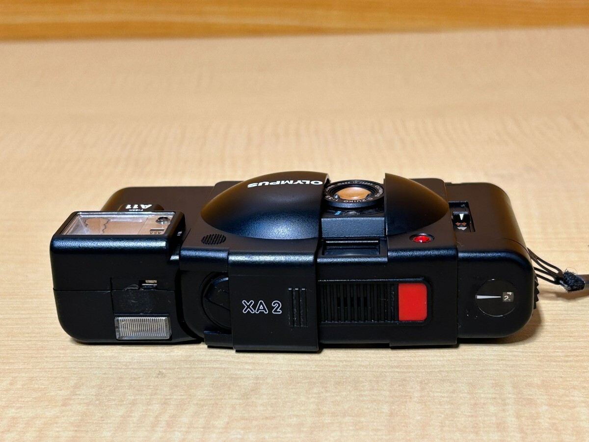 OLYMPUS／ オリンパス　コンパクトフィルムカメラ　XA2　Electronic Flash A11　D.ZUIKO　1:3.5 f=35mm　日本製　動作未確認!_画像6