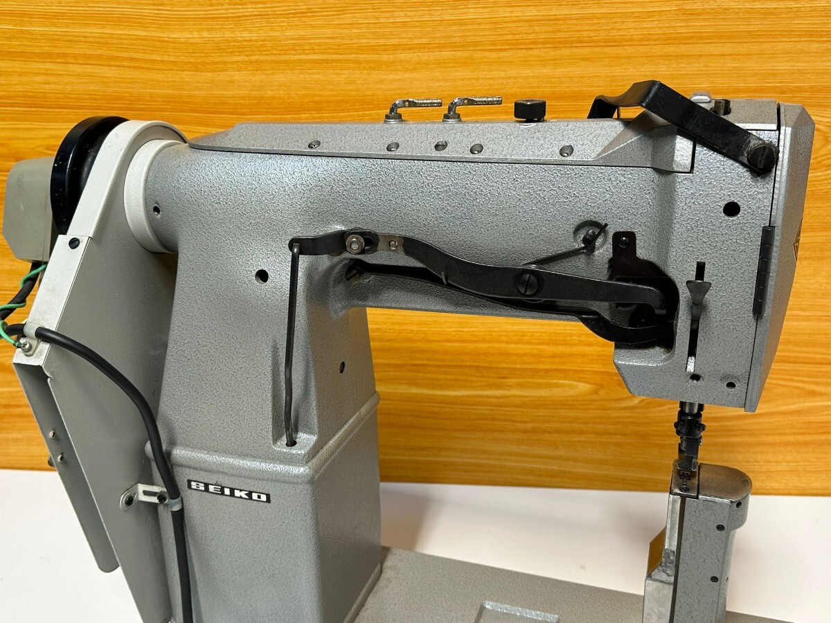 SEIKO Seiko Sewing Machine ミシン ハンドクラフト LPW-27B 中古品 動作未確認（ジャンク）の画像4