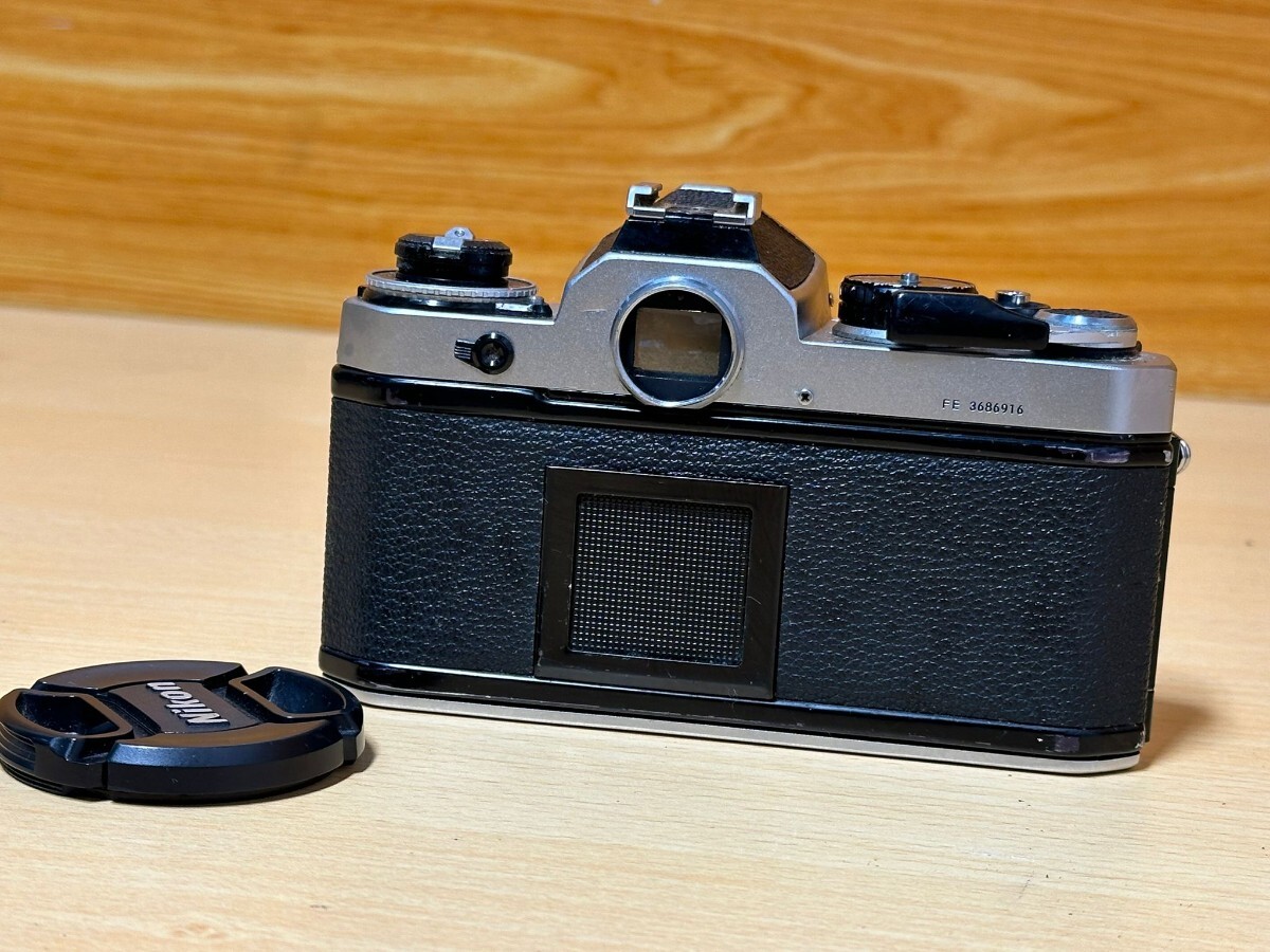 Nikon／ ニコン　FE　フィルムカメラ　ブラック　一眼レフカメラ　NIKKOR 50mm 1:1.8 _画像6