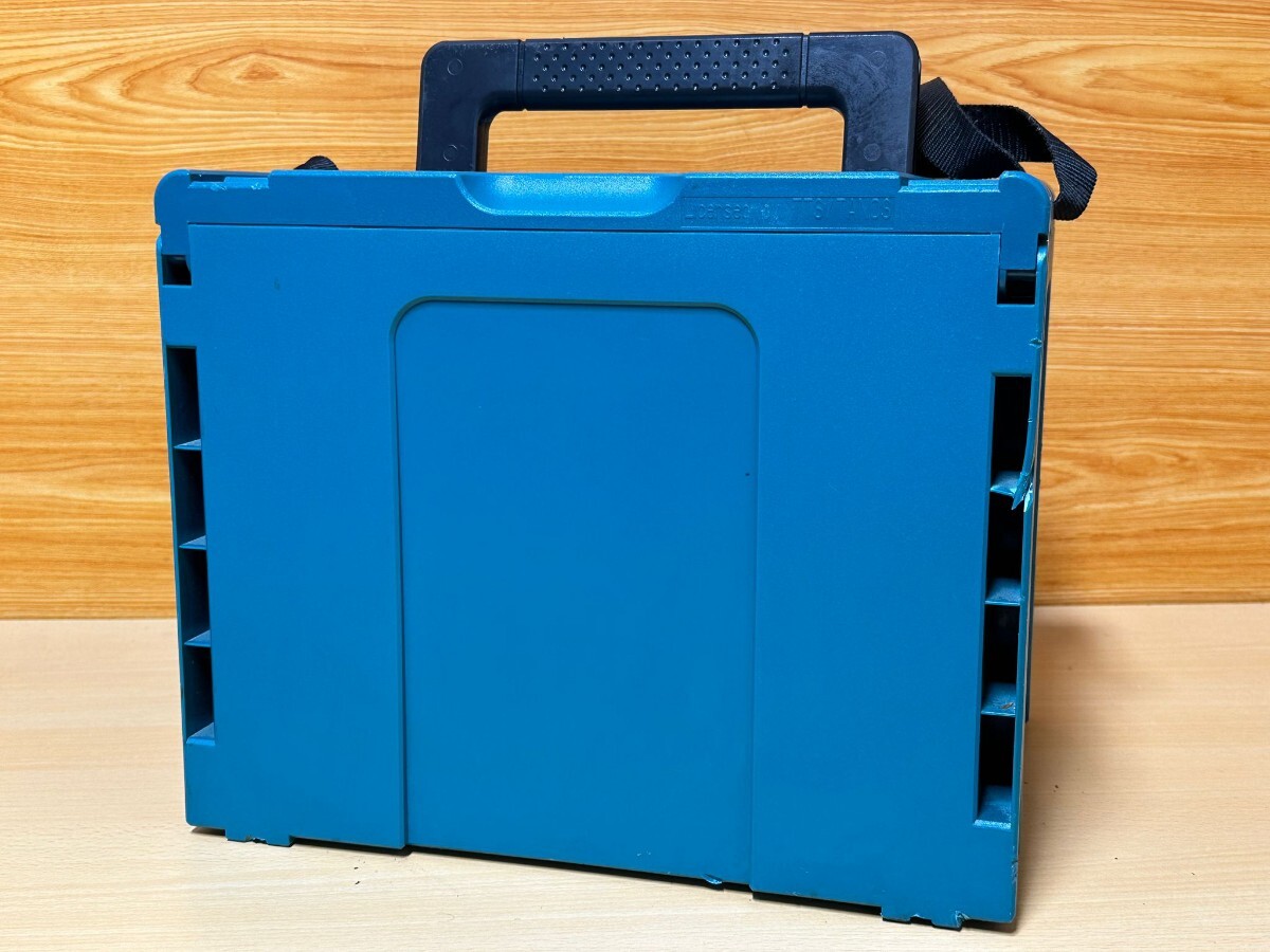 Makita／ マキタ　cooler box クーラーボックス18L　LxWxH　220mm×320mm×257mm　中古_画像4