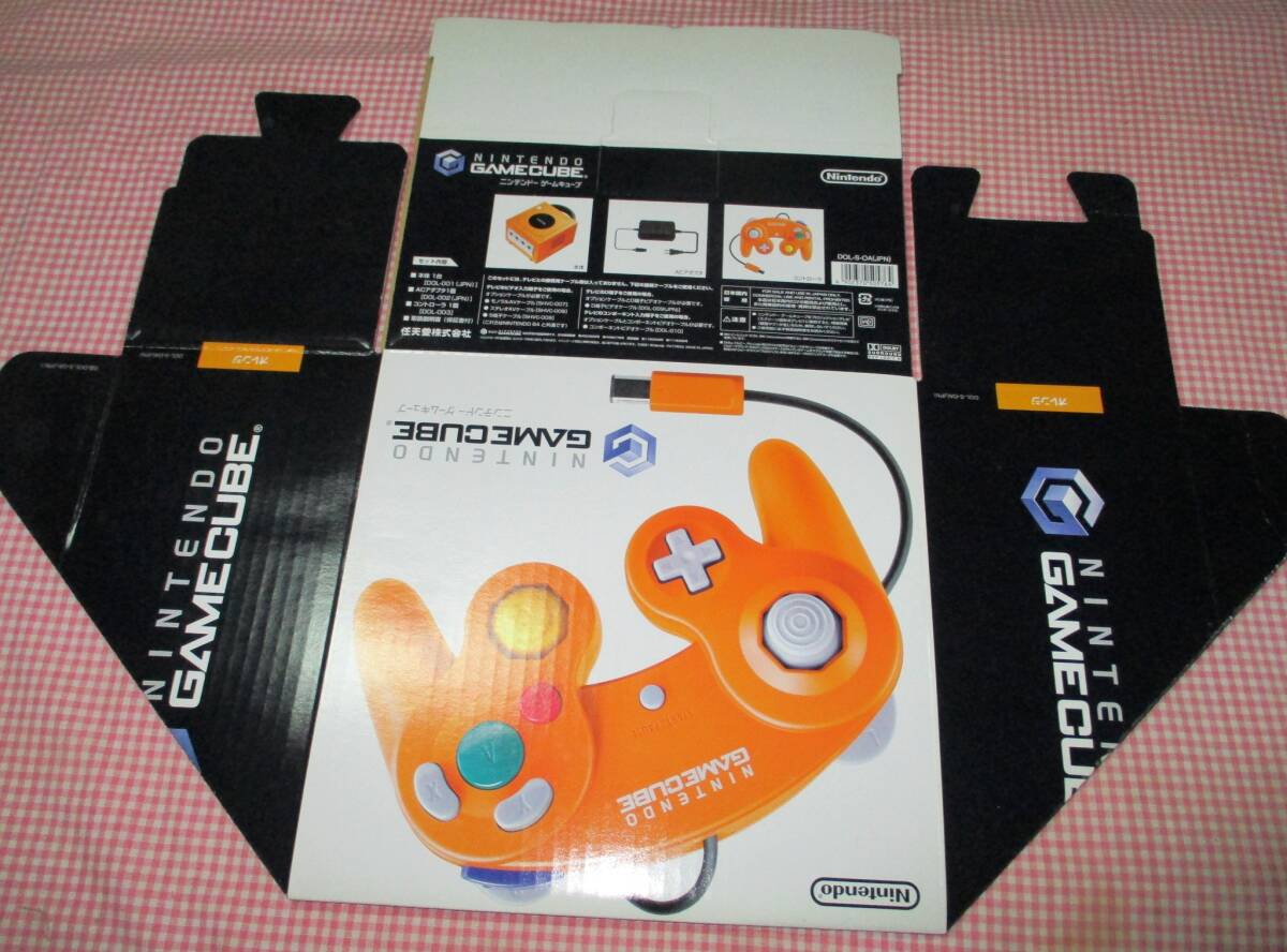  Game Cube body box orange not for sale display 