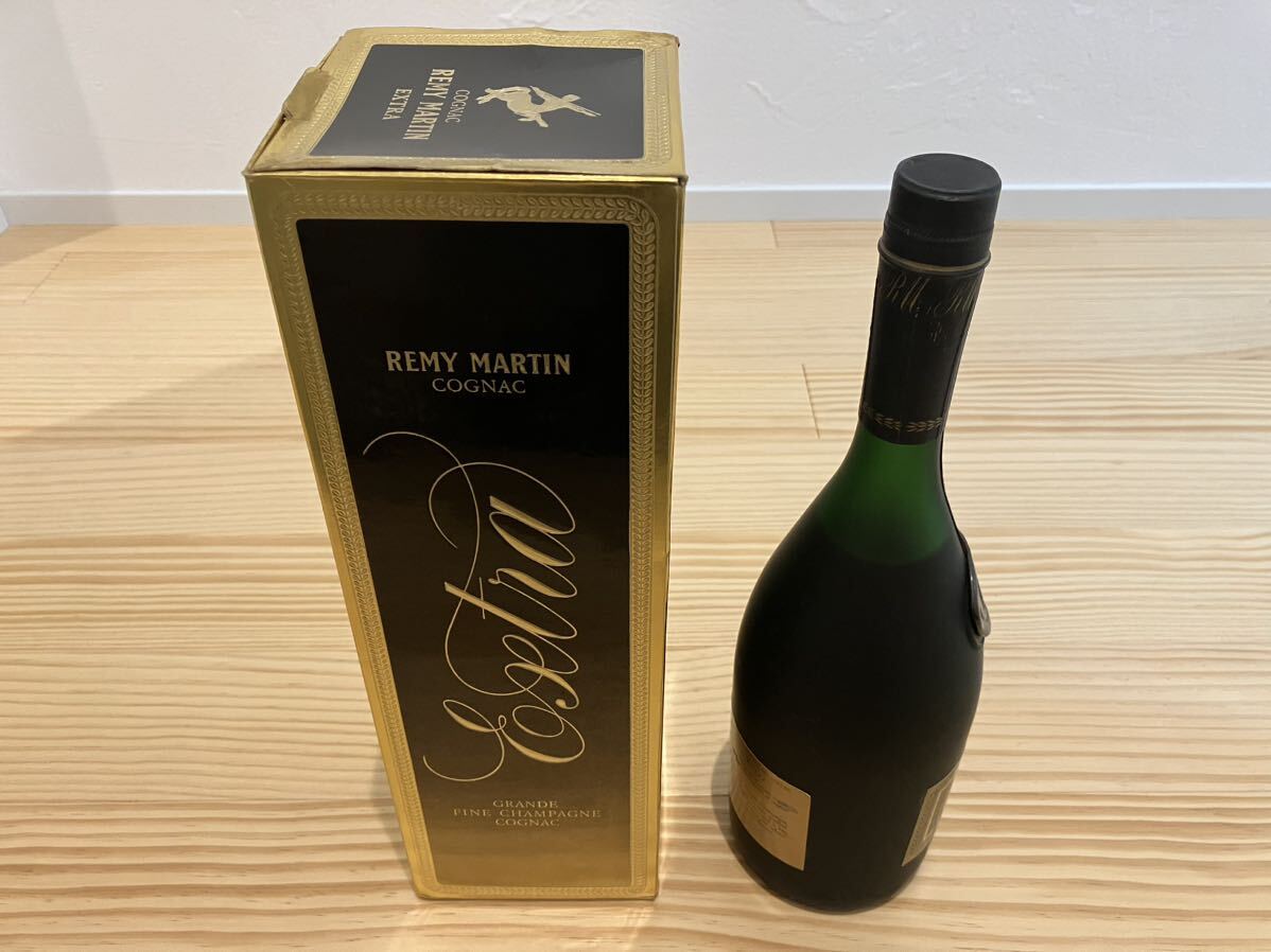 1円スタート 未開栓 古酒 長期保管品 コニャック レミー マルタン エクストラ COGNAC REMY MARTIN EXTRA 700ml 40%_画像5