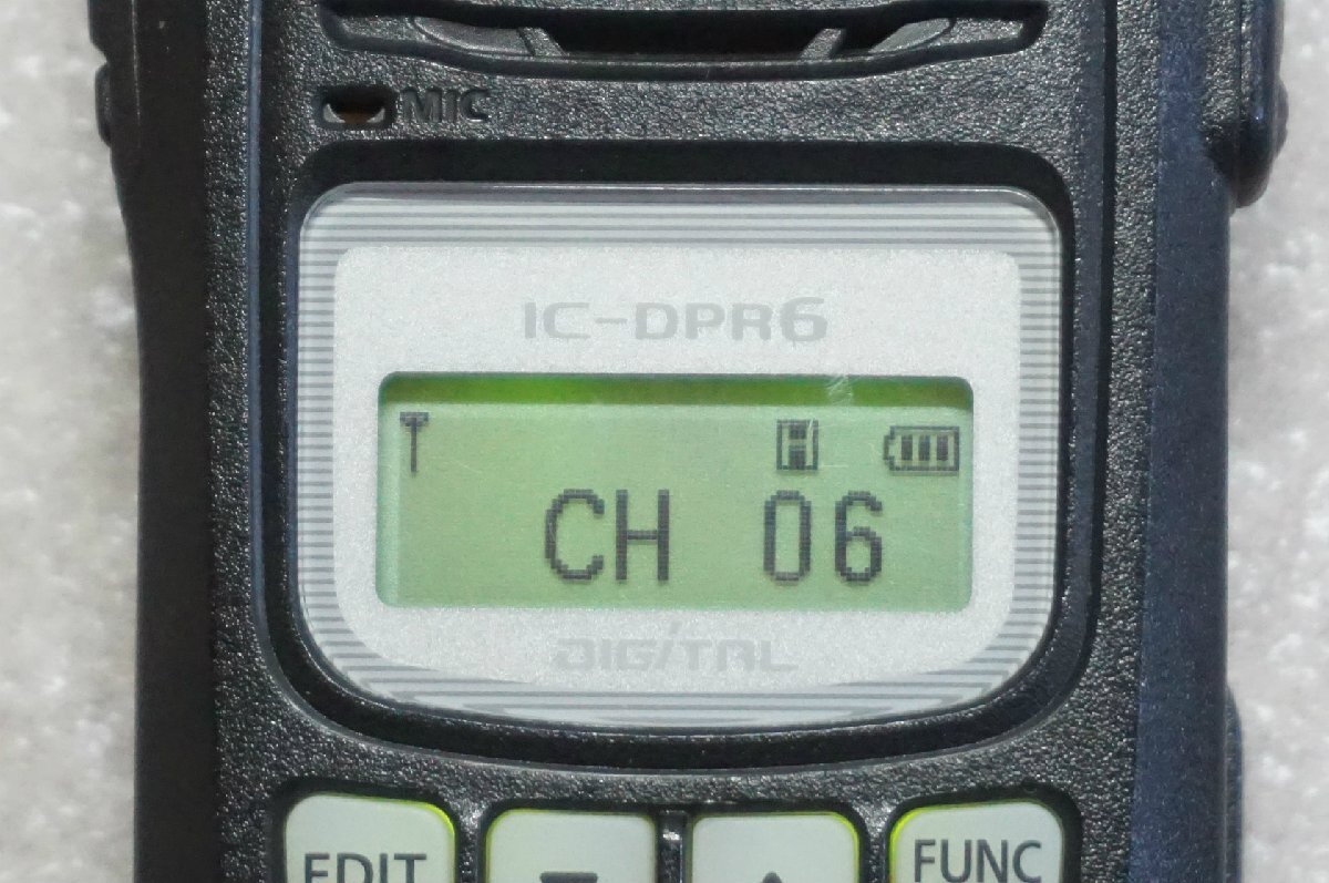 [SK][D4266180] 美品 ICOM アイコム IC-DPR6 携帯型デジタル簡易無線 元箱等付きの画像3