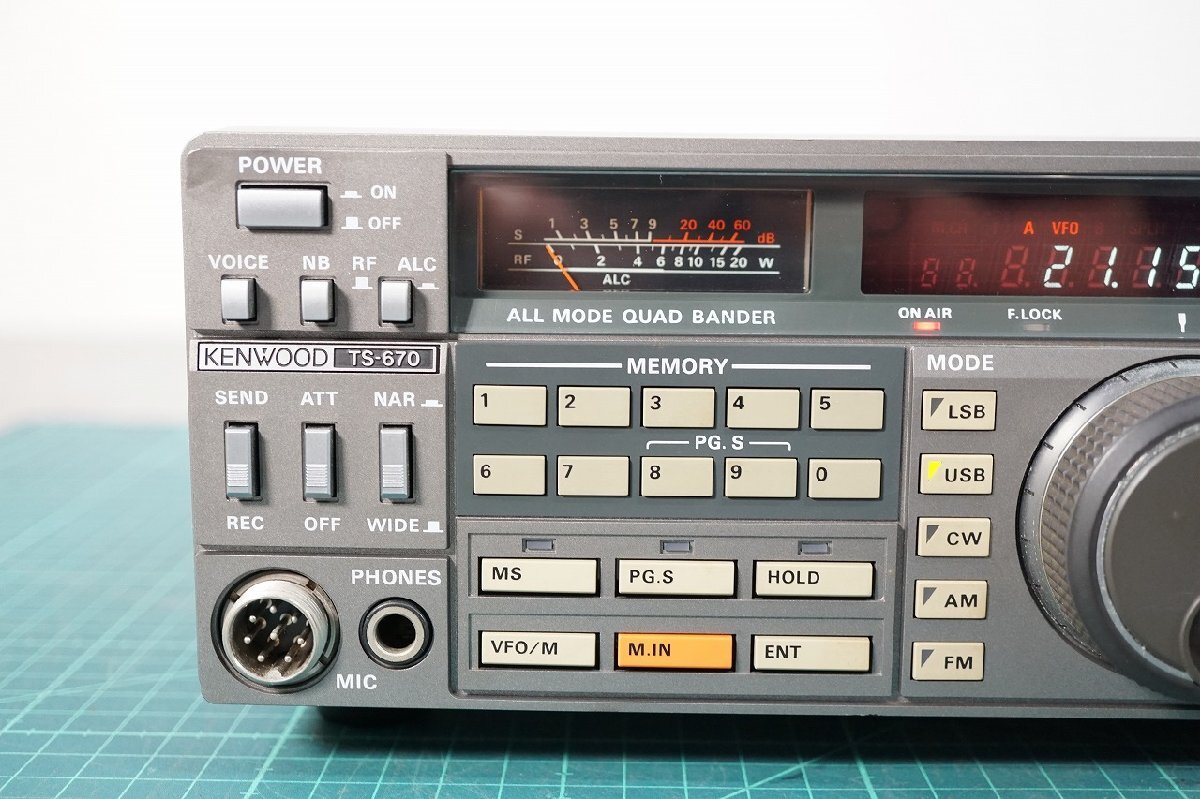 [NZ][D4275910] KENWOOD ケンウッド TS-670 ALL MODE QUAD BANDER トランシーバー アマチュア無線の画像3