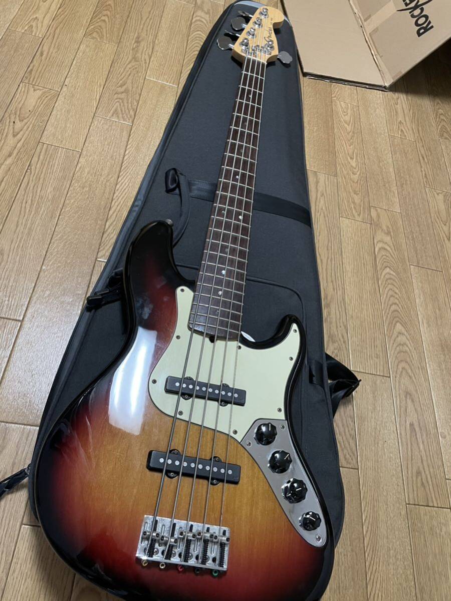 Fender American Deluxe Jazz bass Vの画像1