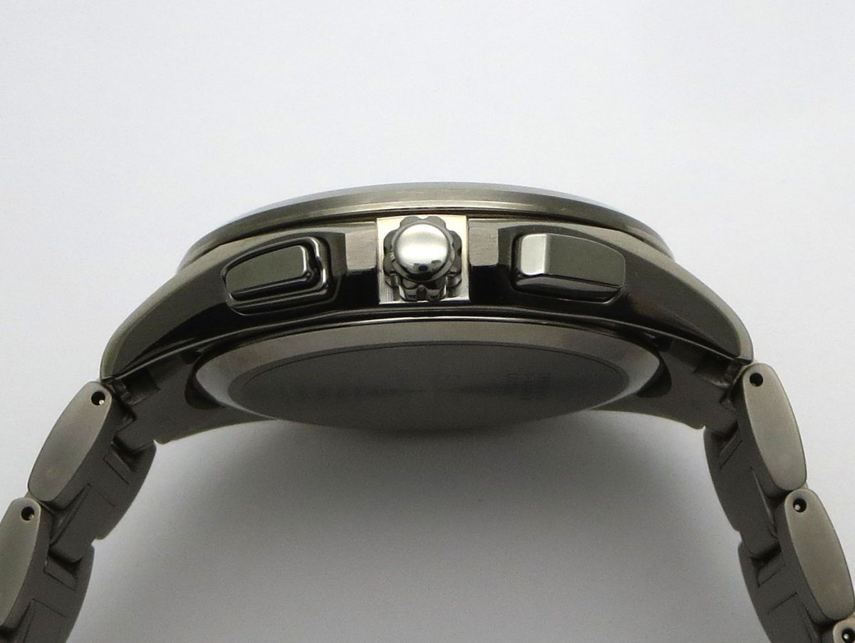 1000円スタート 腕時計 SEIKO セイコー ブライツ 8B63-0AV0 電波ソーラー ホワイト文字盤 ラウンド チタン メンズ WHO Z60008の画像3
