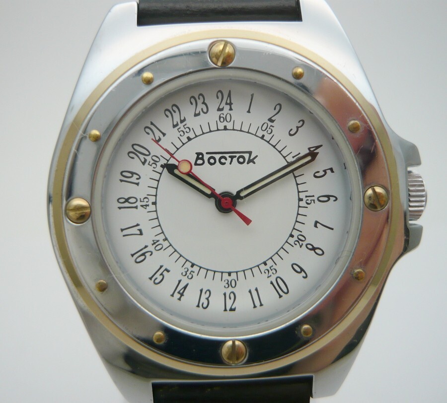 1000円スタート 腕時計 VOSTOK ボストーク 24時間制 手巻 MT 旧ソ連製 ロシア ホワイト文字盤 アナログ ビンテージ メンズ 3 A10005の画像1
