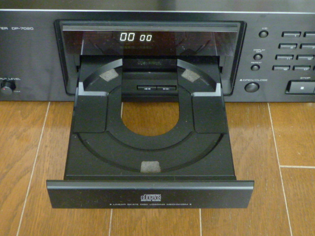 KENWOOD ケンウッド CDプレーヤー DP-7020 ジャンク_画像3