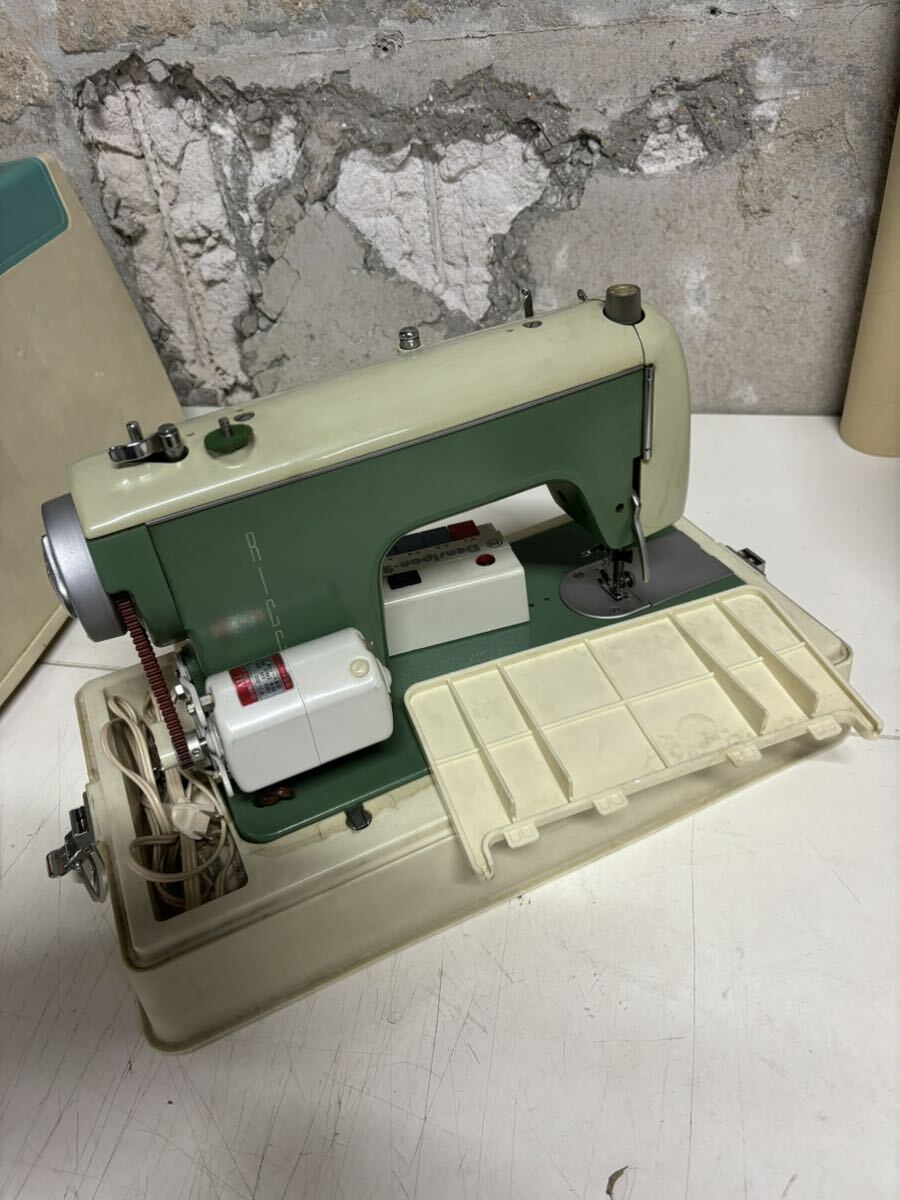 RICCAR античный швейная машина 