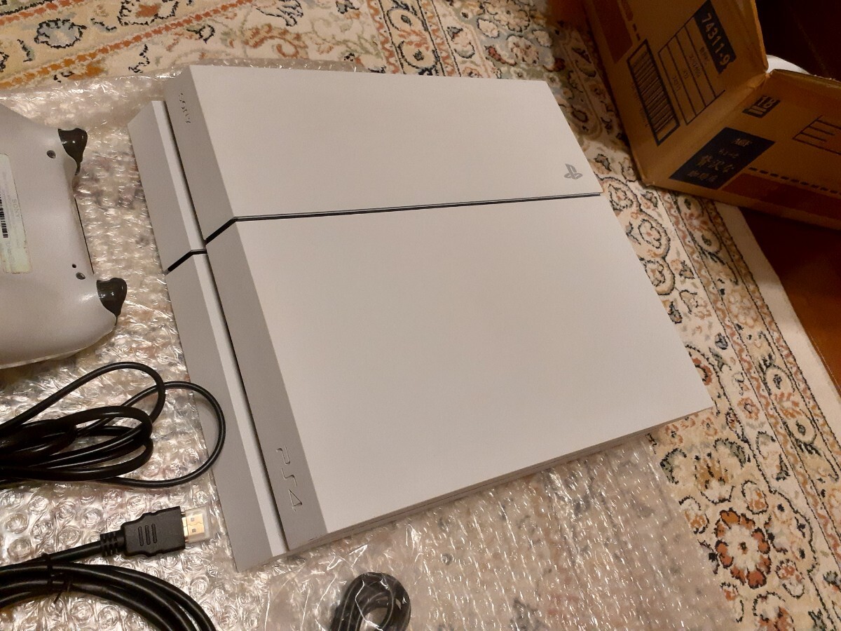 すぐに遊べる  ps4 CUH-1200A 本体一式  送料無料  動作品  ホワイト SONY PlayStationの画像5