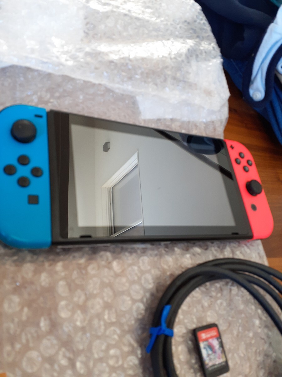 ソフト付き Nintendo Switch 本体一式 HAC-001 ディスガイア６ おまけ付き 動作品 送料無料 の画像4