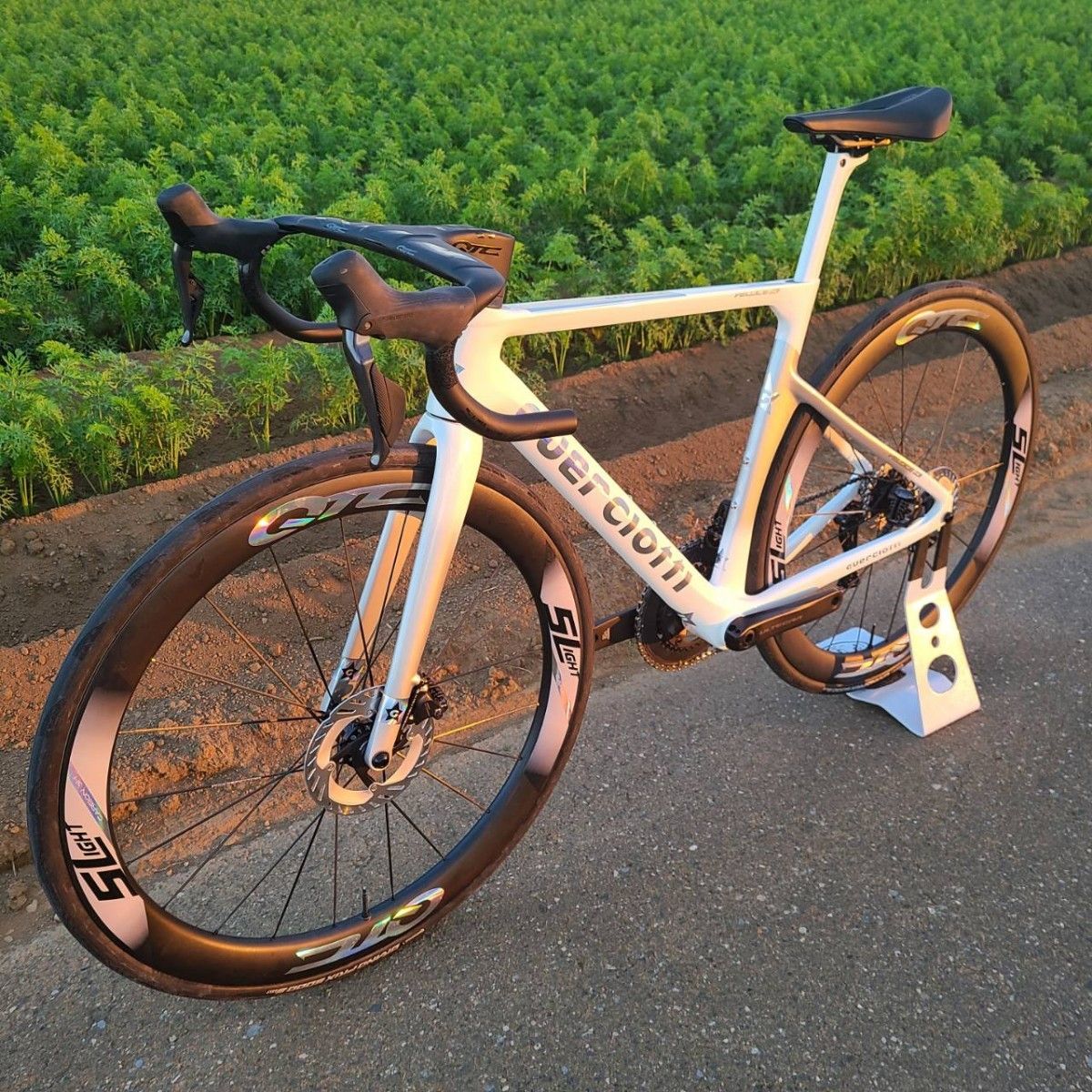 ディスクロードバイク用カーボンホイールリム80mm片側1個 jin様 ディスクロードバイク用カーボンホイールリム80mm片側1個 jin様