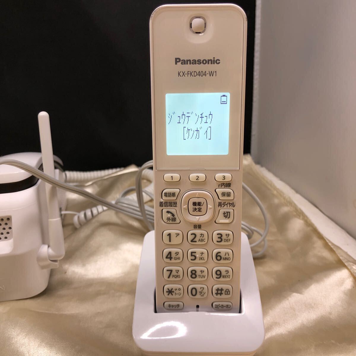  телефон FAX телефон Panasonic Panasonic FAX факс KX-PD215-W..... беспроводная телефонная трубка 1 шт. KX-FKD404-W1 электризация подтверждено 