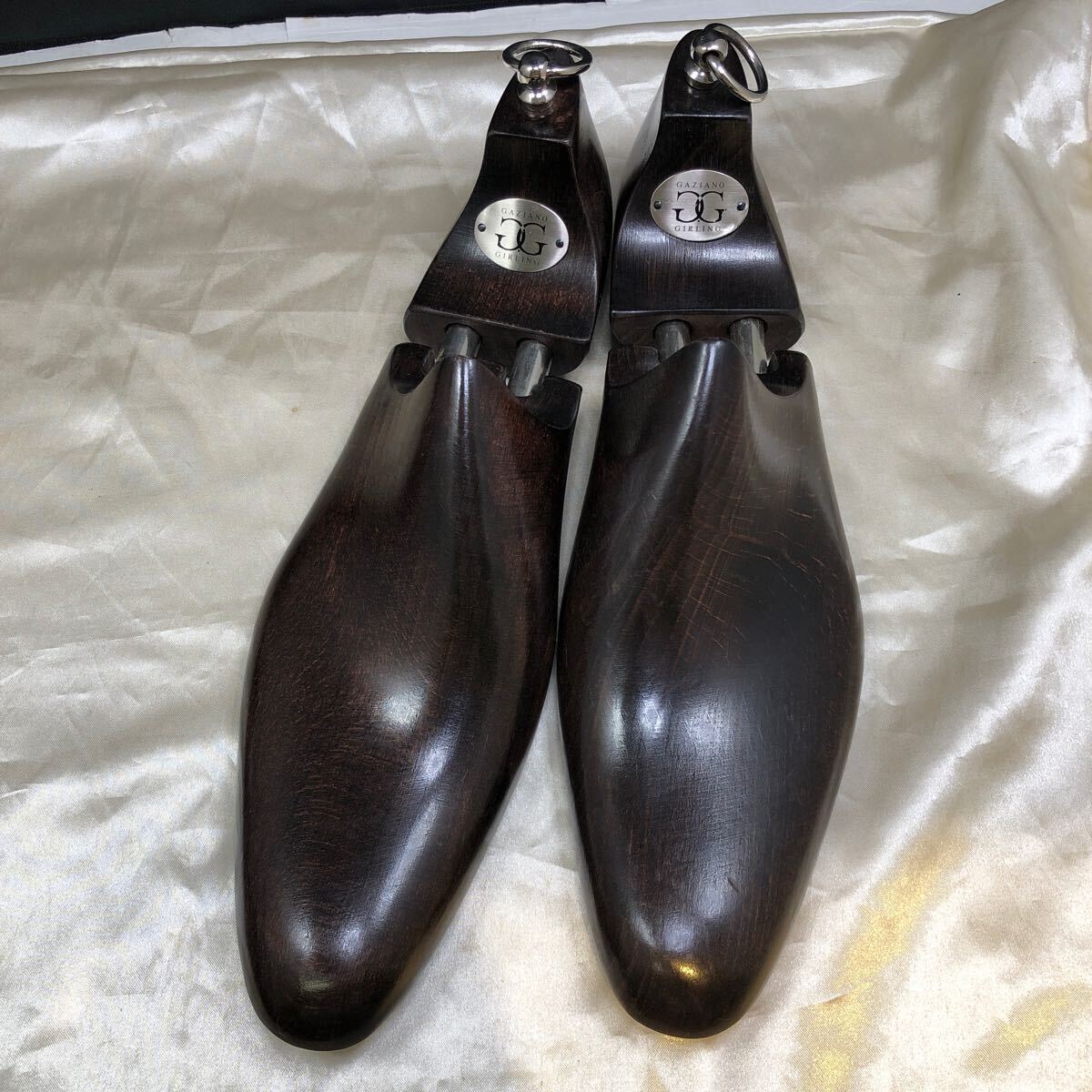 シューツリー 3組セット GAZIANO&GIRLING ガジアーノ＆ガーリング シューキーパー 木製 紳士靴用 メンズシューズ用 サイズ8 1/2 サイズ9の画像7