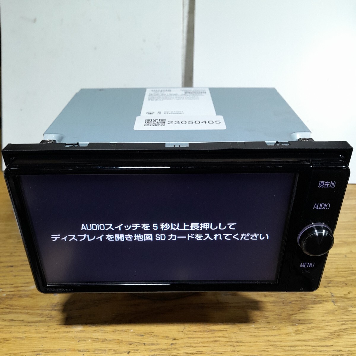 トヨタ純正ナビ NSZT-W66T(管理番号:23050465)地図データSDカード欠品_画像1