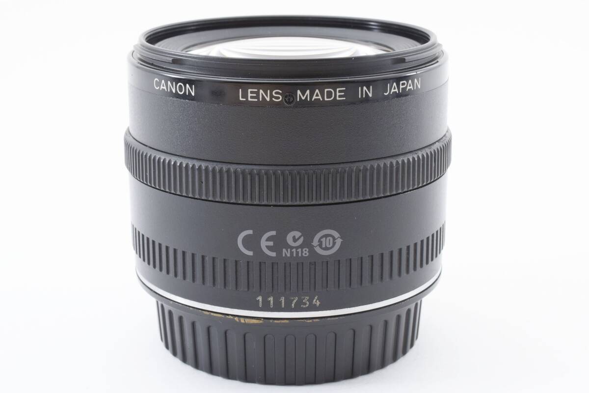 ★【限定！美品 単焦点レンズ】 Canon EF24ｍｍ F2.8 ★ 2112543の画像3