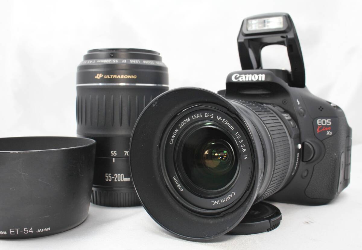 ★【限定！極上美品 一眼レフスターティングセット】 Canon EOS Kiss X5 ★ EF-S18-55mm IS EF55-200mm II USM_画像2