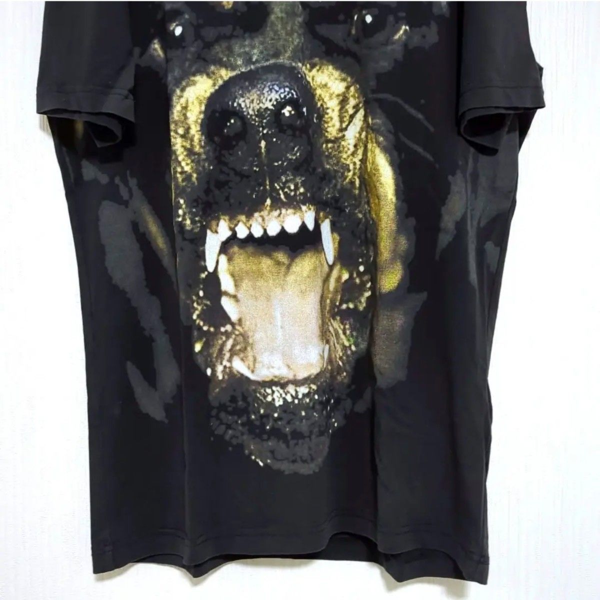 GIVENCHY ジバンシー ロットワイラー 半袖 Tシャツ カットソー 犬柄 ブラック プリント