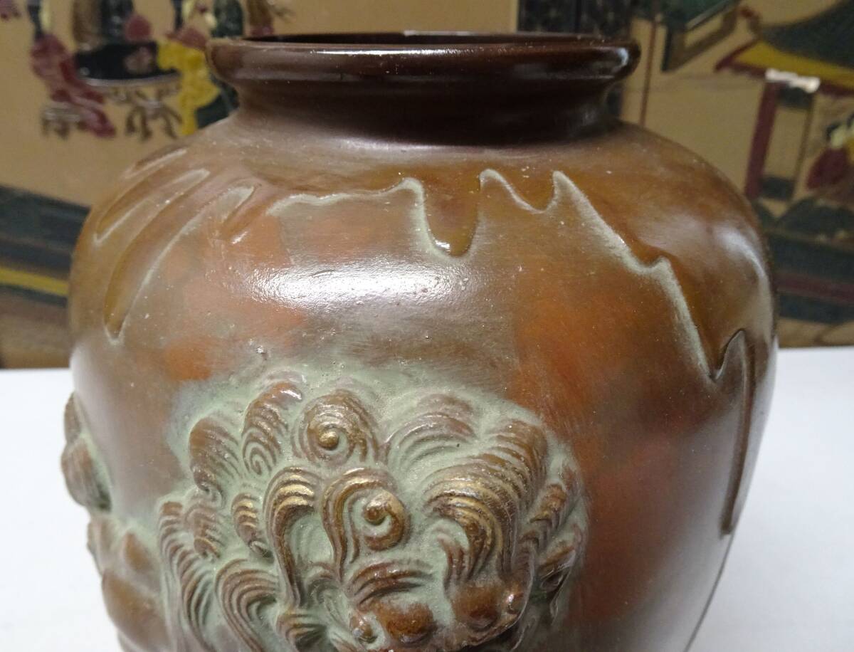 鋳銅 甕垂 獅子紋 飛州 銘 花瓶 花器 高さ24cm 重さ2kg/古玩骨董古美術茶道具の画像4
