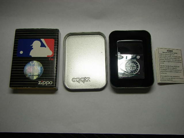 2001年製造 未使用品 ZIPPO シアトルマリナーズ　MLBP公認商品_画像9