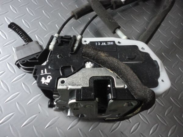 427★送料込★【日産 マーチ ボレロ K13】純正F右フロント用ドアロックアクチュエーター運転席 右前/NK13_画像2