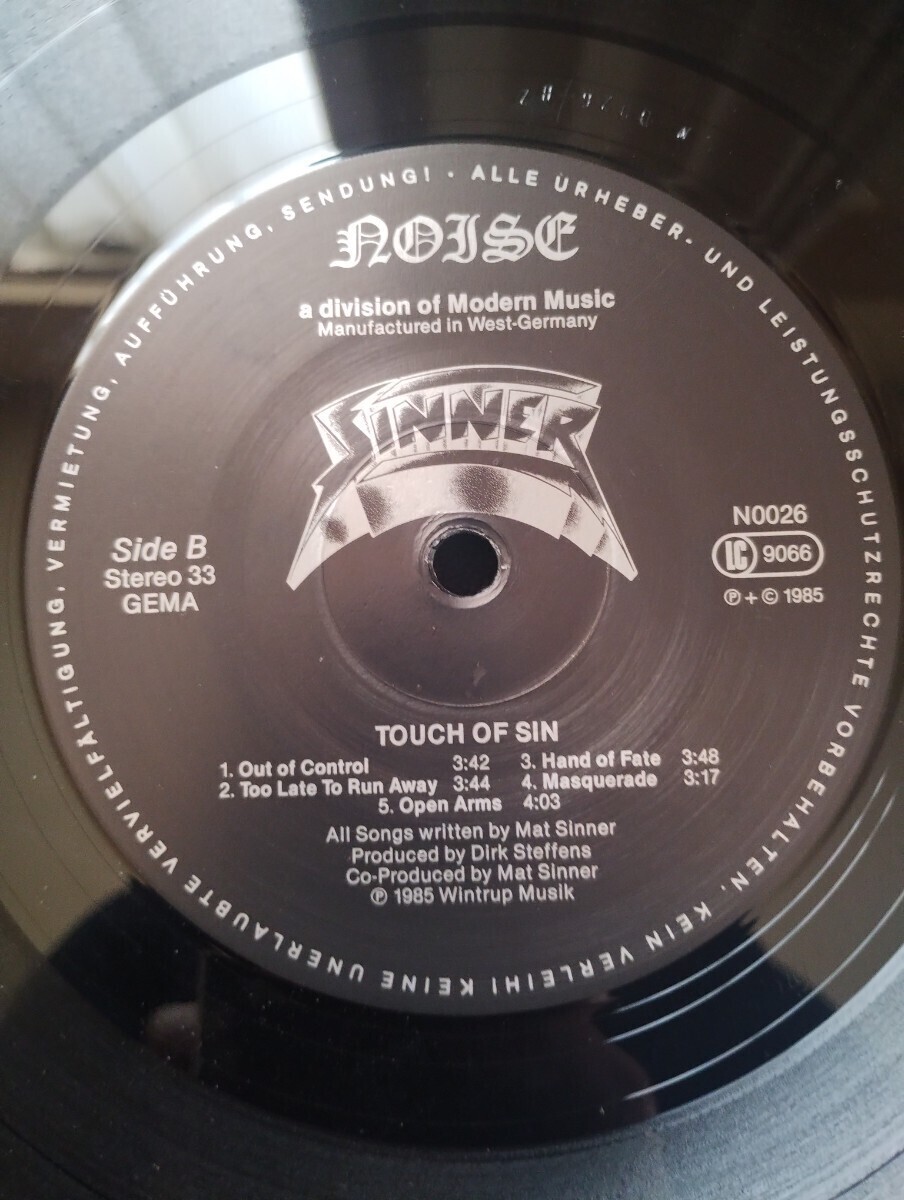 Sinner / Touch Of Sin ■Germany盤/Noise：0026 ■ 1985 ■HR/HMの画像5