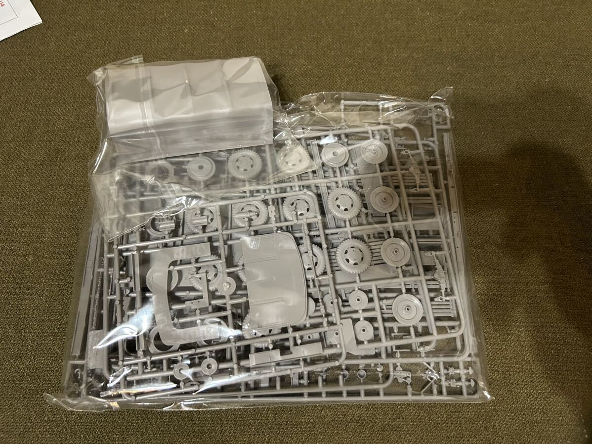 【1/35】ICM 米軍 スチュードベイカー US6 U4 未使用品 プラモデル_画像6