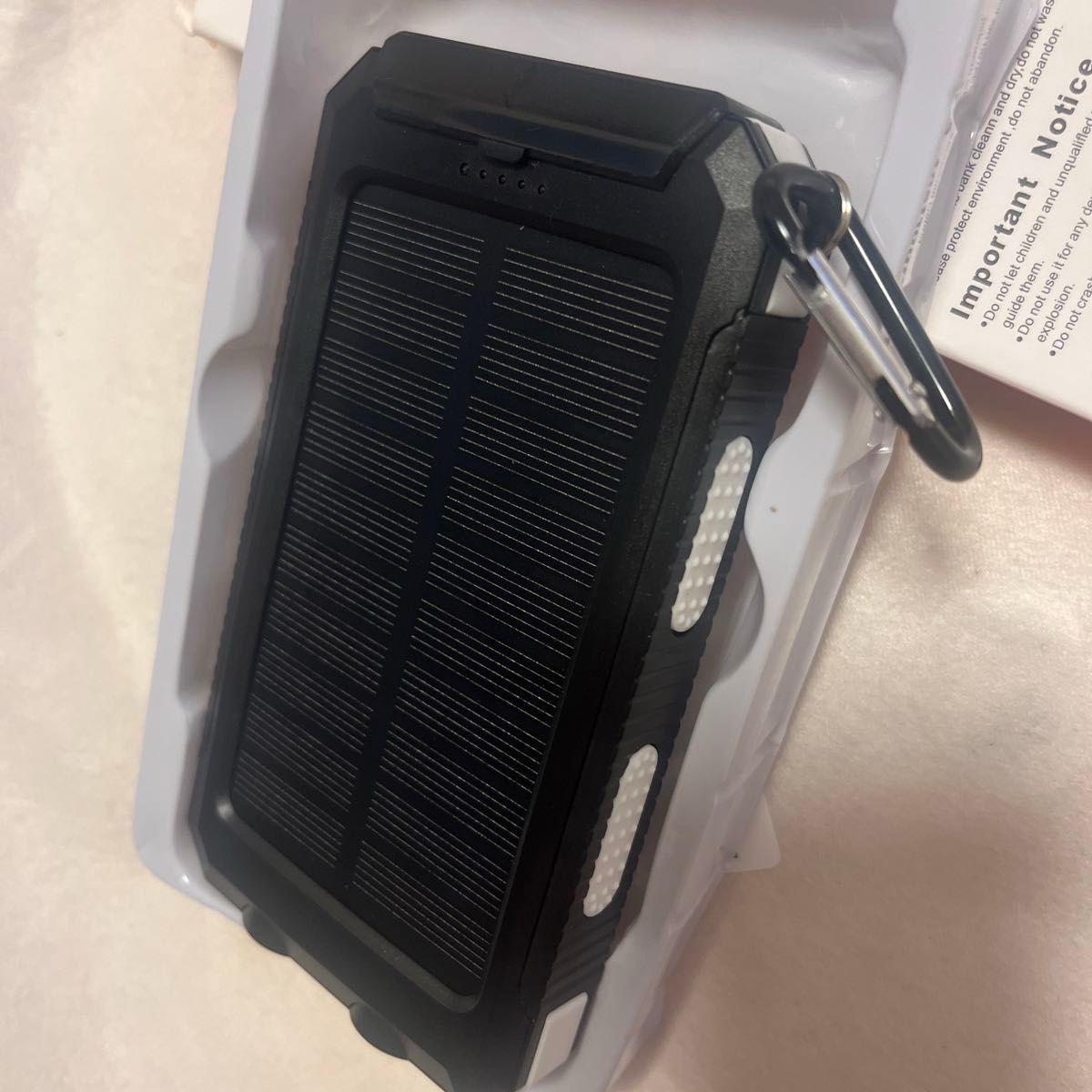 モバイルバッテリー 大容量 ライト付き ソーラー充電器 キャンプ 災害時 太陽光 キャンプ USB LEDライト