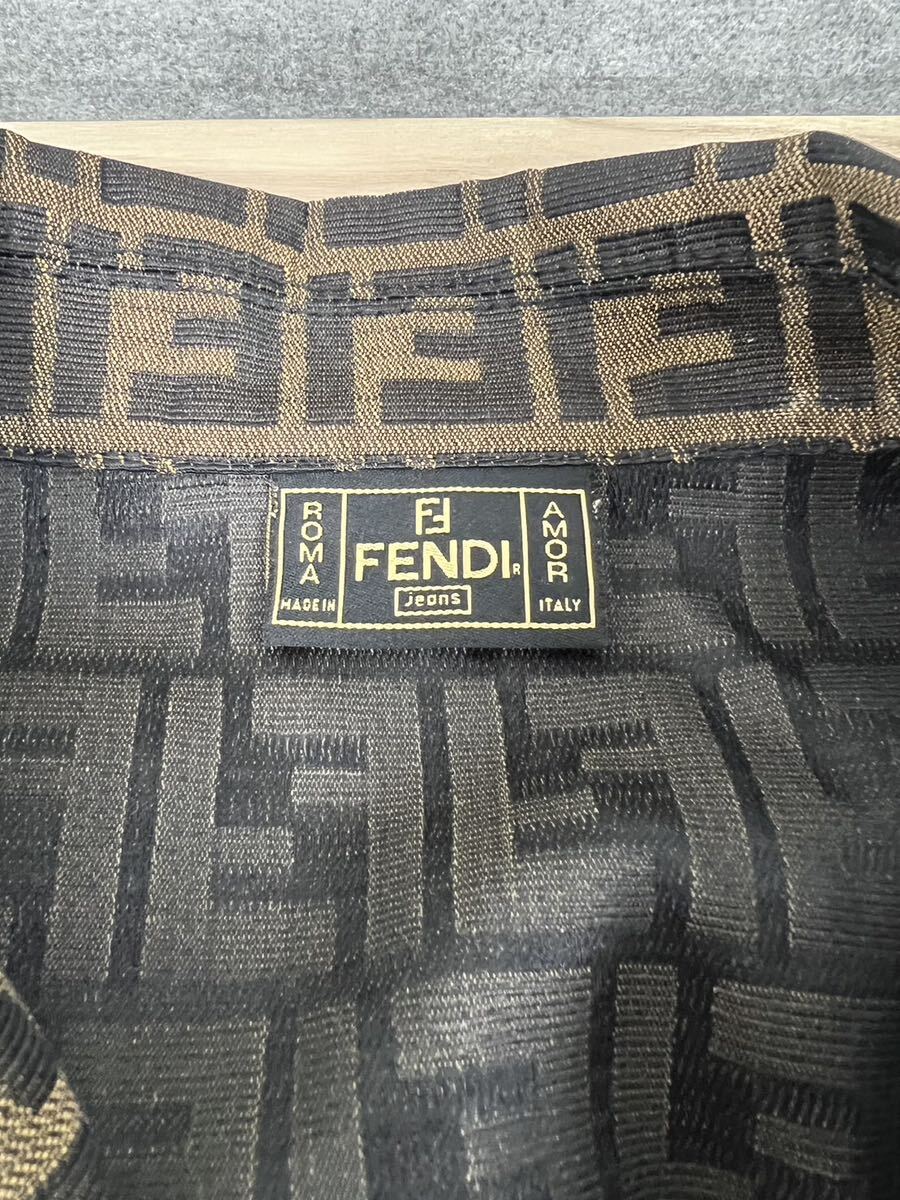 [0445]FENDI FFズッカパターンロゴボタンベスト ブラウン シャツの画像4