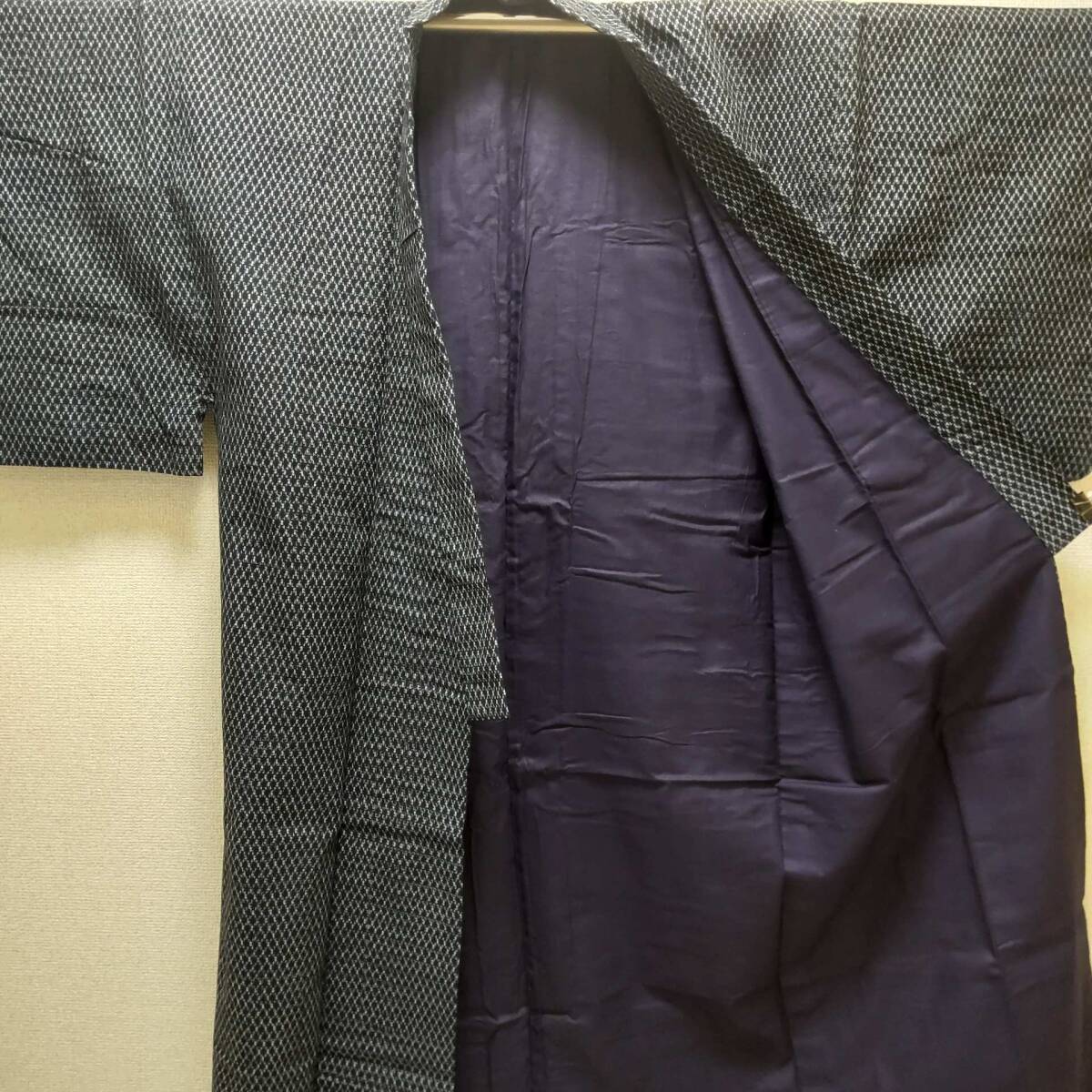 貴世 木綿 久留米絣 網柄 着物（８３３）の画像4
