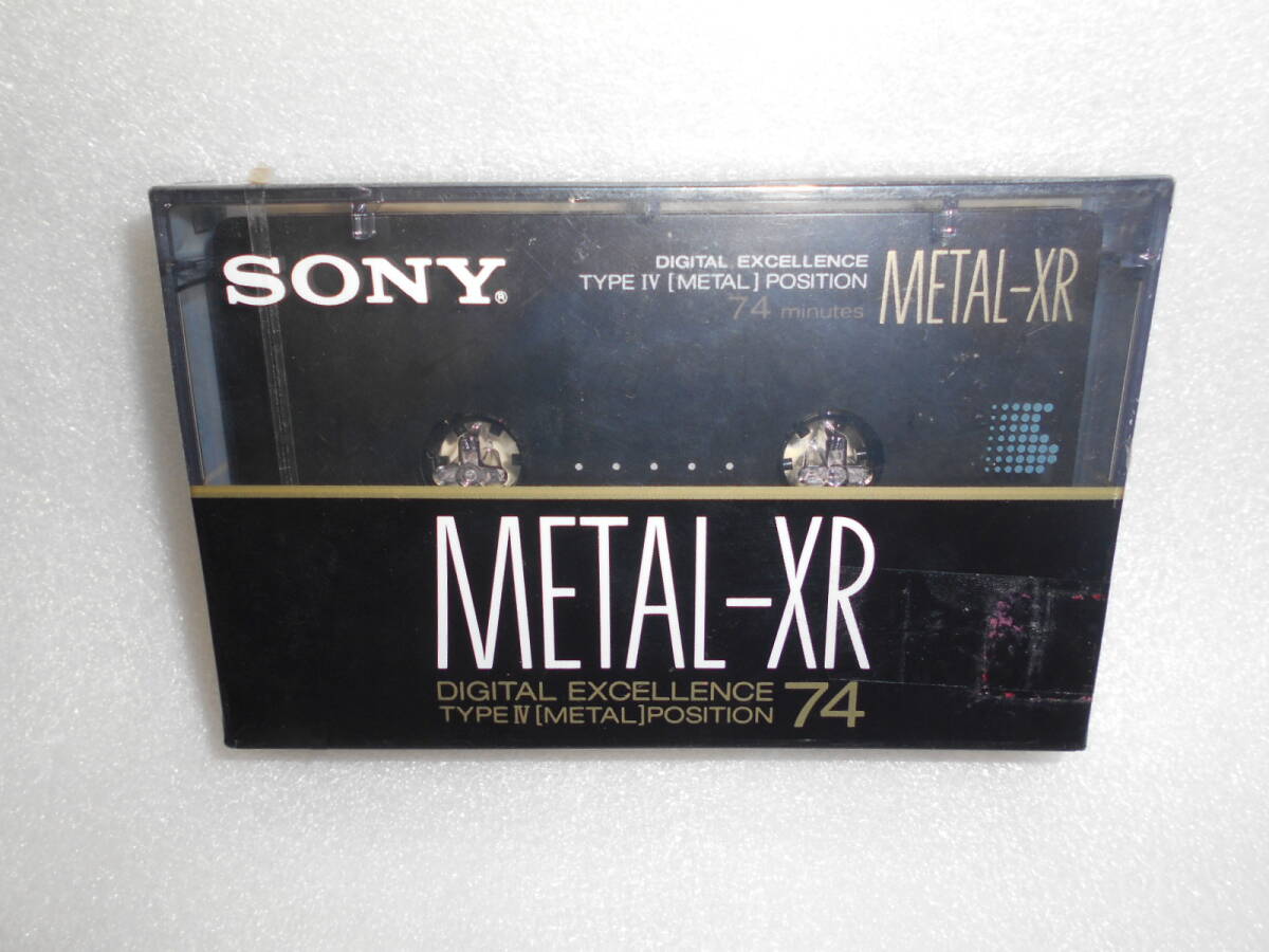 SONY METAL-XR 74　カセットテープ　74分　1巻　メタル　外パッケージ破れあり_画像1