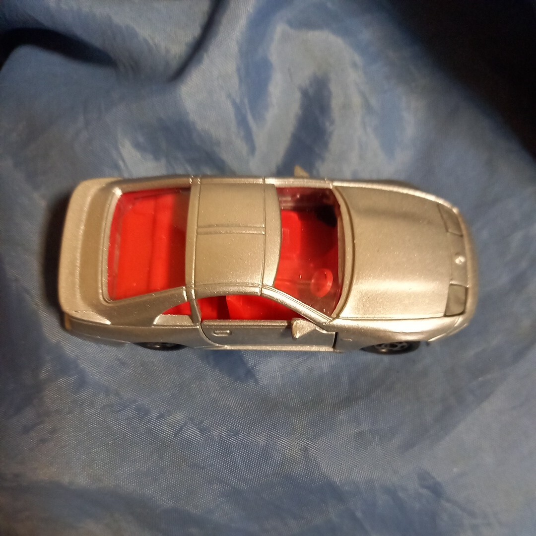 トミカ ニッサン フェアレディZ 300ZX メタルシルバー 赤シート トミカ ニッサン フェアレディZ 300ZX メタルシルバー 赤シート