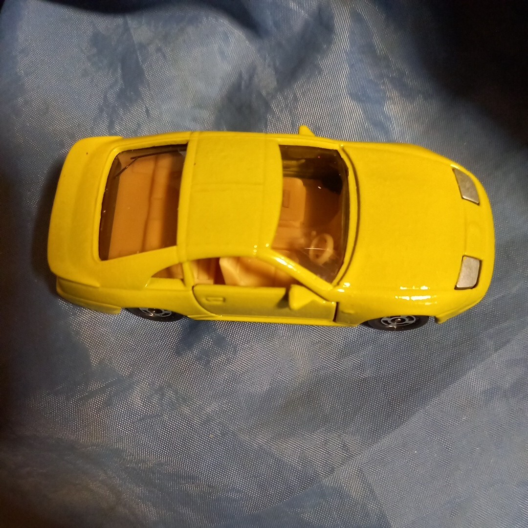 トミカ ニッサン フェアレディ300ZX イエロー 屋根イエロー 特別 トミカ ニッサン フェアレディ300ZX イエロー 屋根イエロー 特別
