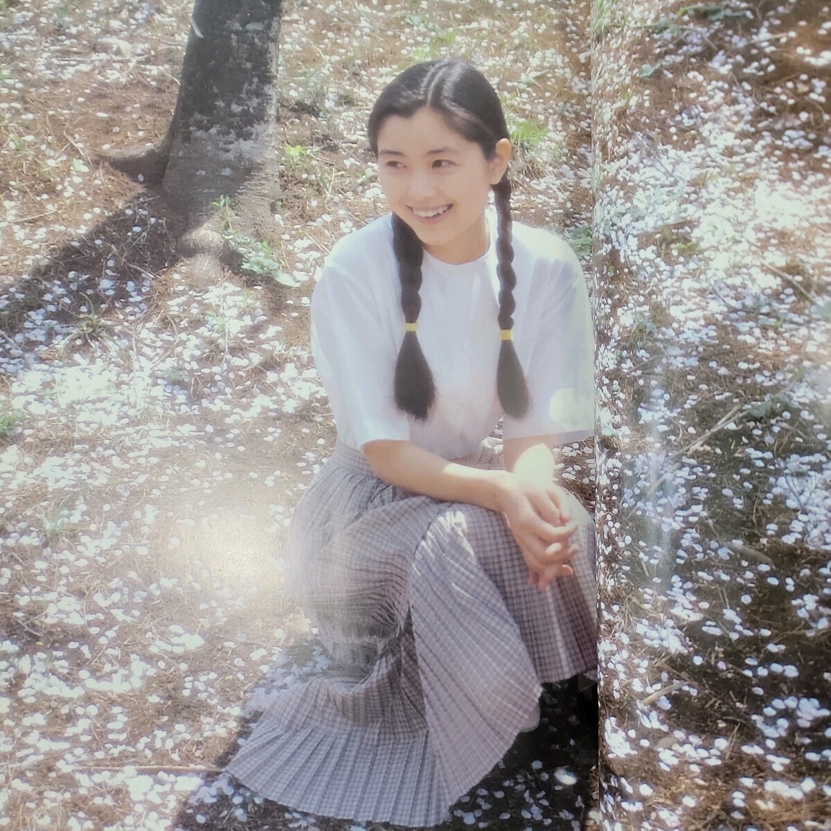 【初版】手塚理美 写真集 四色の花火 篠山紀信 小学館 昭和57年 ●古本 240407の画像5