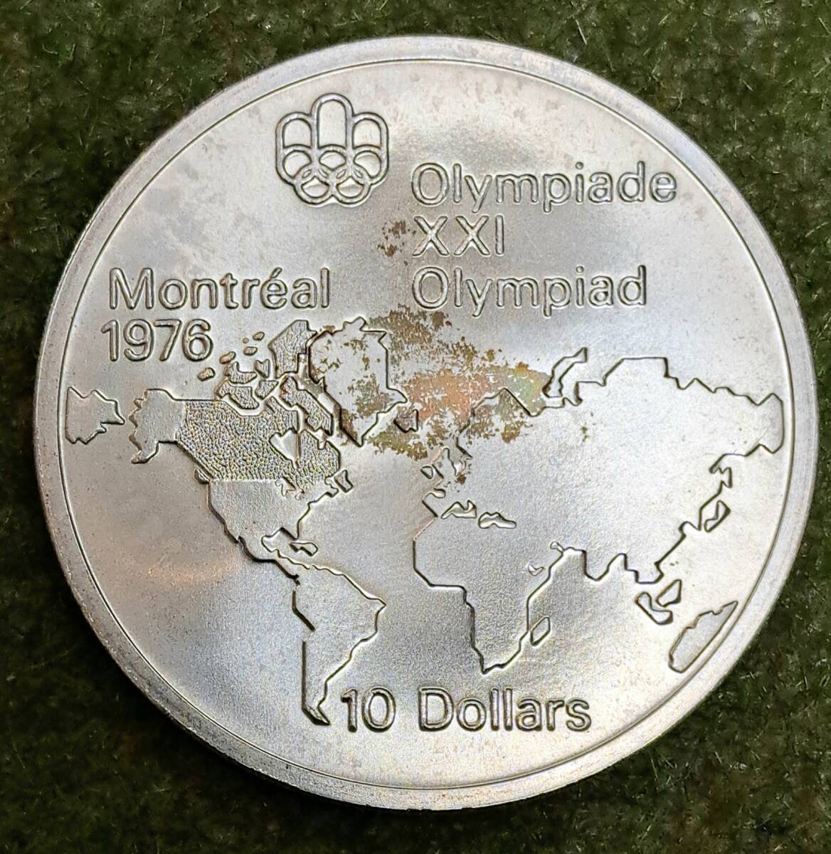 【海外銀貨・記念銀貨】　1973年　カナダ　モントリオールオリンピック銀貨　10ドル銀貨　エリザベス2世_画像2