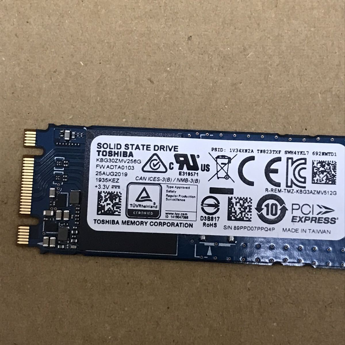 2845 SSD TOSHIBA PCIe NVMe 東芝 M2 M.2 2280 256GBの画像2