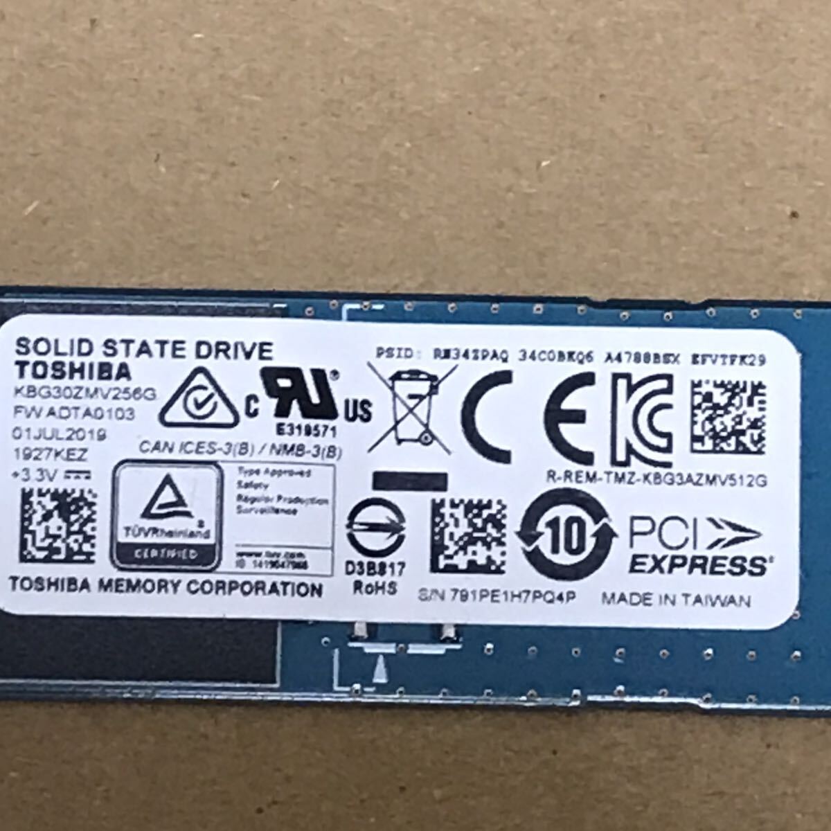 17943 NVMe PCIe 東芝 TOSHIBA SSD 256GB M2 M.2 2280 正常判定_画像2