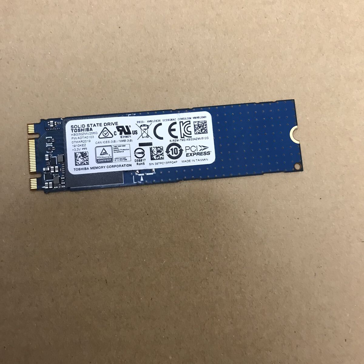 1785 TOSHIBA PCIe 東芝 正常 NVMe SSD 256GB M2 M.2 2280